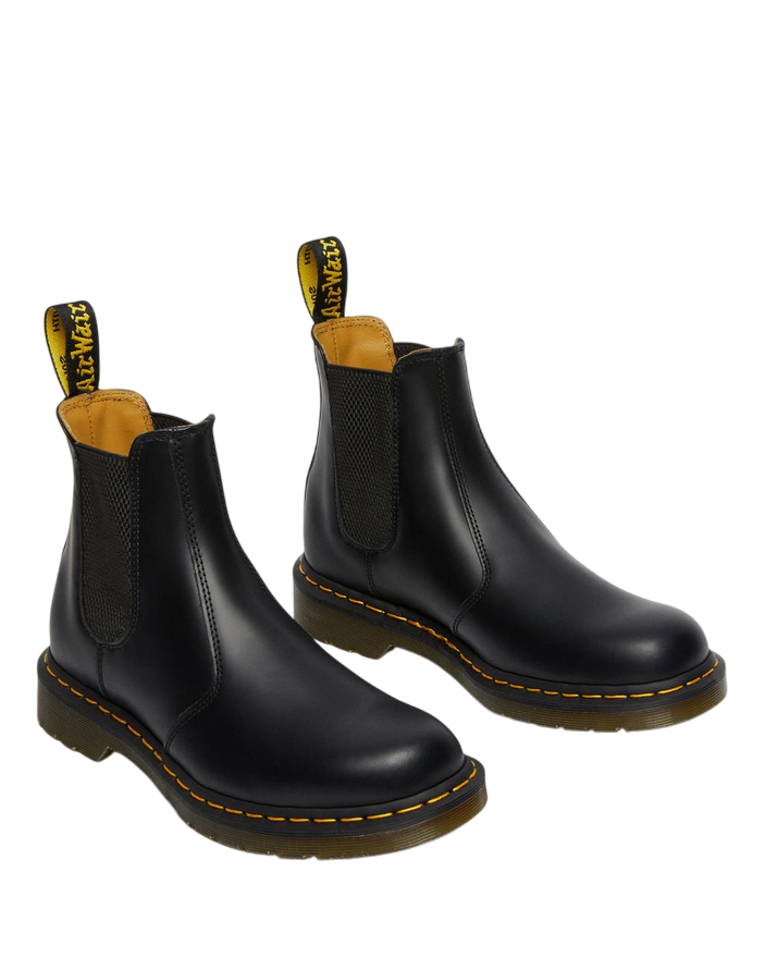 Dr. Martens – Stivaletti Chelsea 2976 22227001 Nero | Pelle Smooth, Cuciture Gialle Iconiche, Comfort Everyday Unisex - 3/4