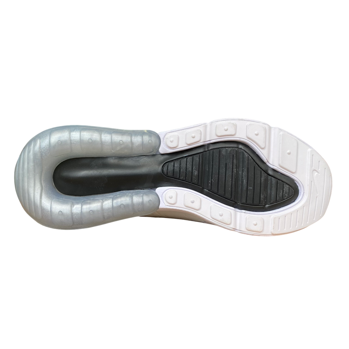 Nike Air Max 270 bianche da donna modello AH6789-100 con unità Air visibile, design moderno e comfort superiore per uso quotidiano e sportivo - suola