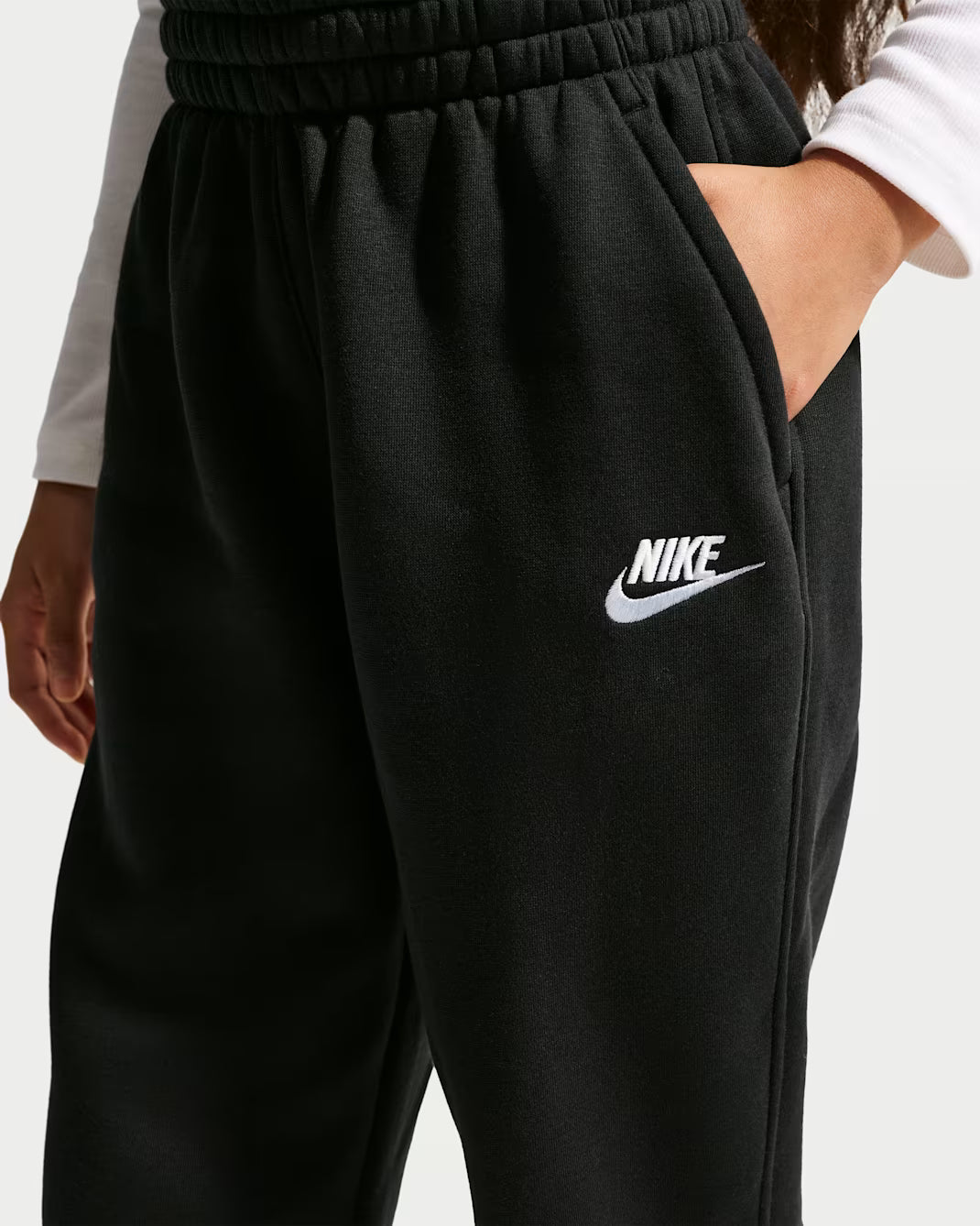Nike pantalone sportivo junior Sportswear Club Fleece IQ6116-010 nero