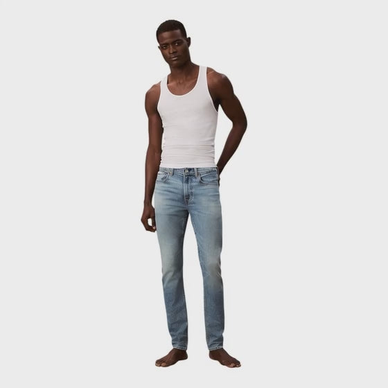 Calvin Klein Jeans Slim Tapered Uomo LV04RE700G Blu Chiaro Slavato video
